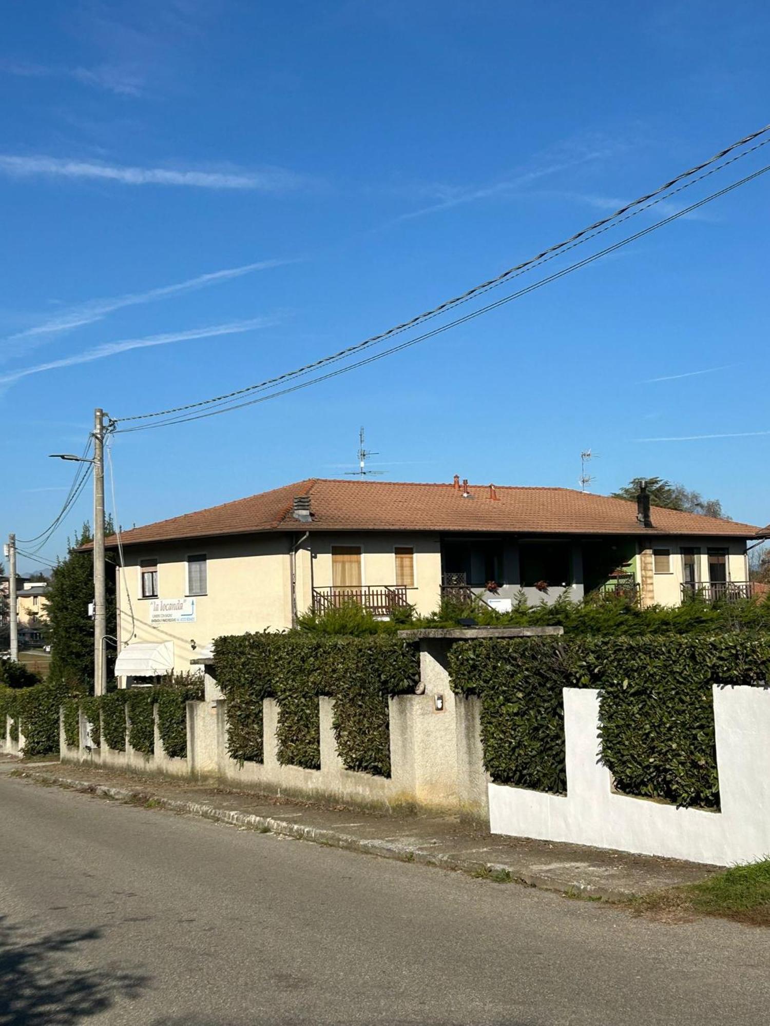 Veruno La Locanda Di Perico Paola מראה חיצוני תמונה